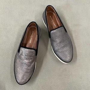 DONALD PLINER Slip On Comfort Sneakers Faux Snake Skin Pattern in Gray/Black 8